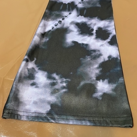 Topshop pant petite Lighting Tie Dye Bell Bottom Leggings Size 2 - Picture 4 of 6